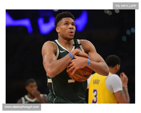 揭秘字母哥从希腊小镇到NBA巨星的成长与奋斗之路